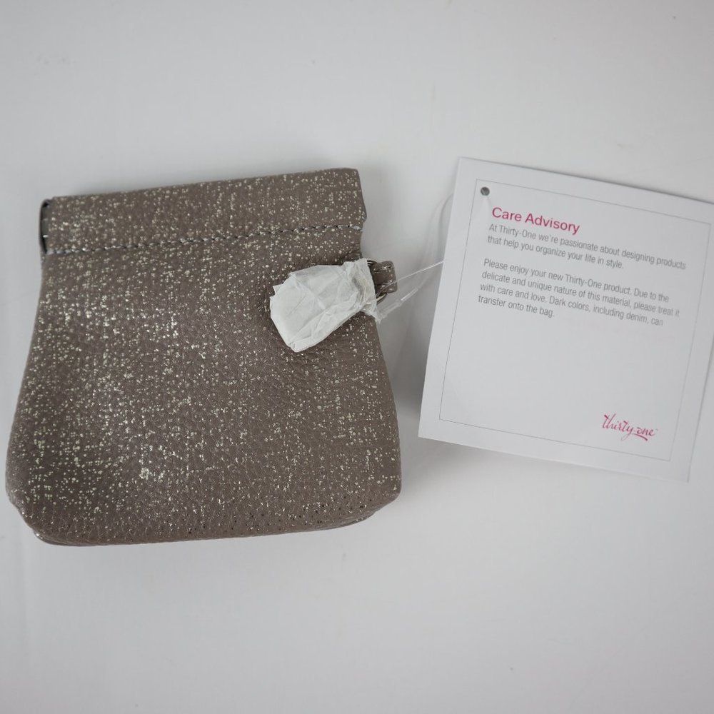 Thirty-One Raindrop Chevron Cosmetic Bag NWT - Picture 11 of 11